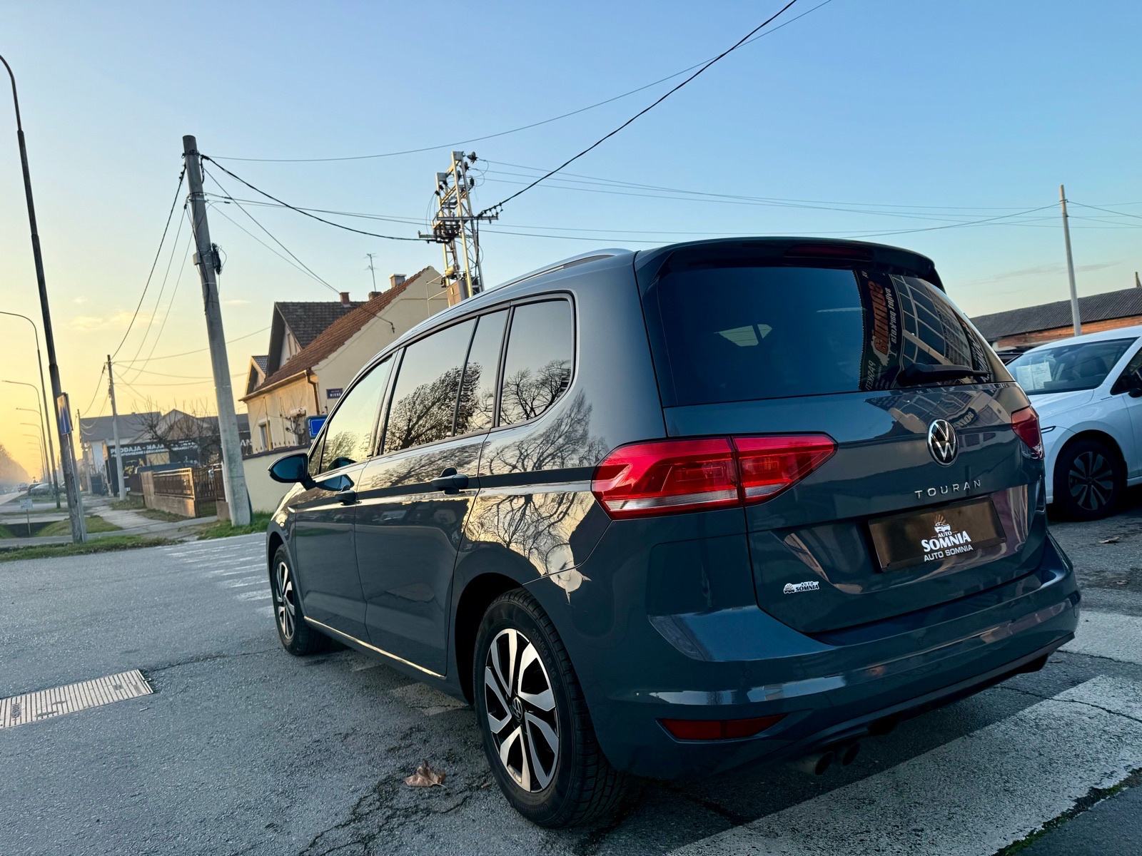 VW Touran 2.0 TDI - DSG - VIRTUAL - 7 sjedala - LED - god 2021 - PDV, fotografija 8