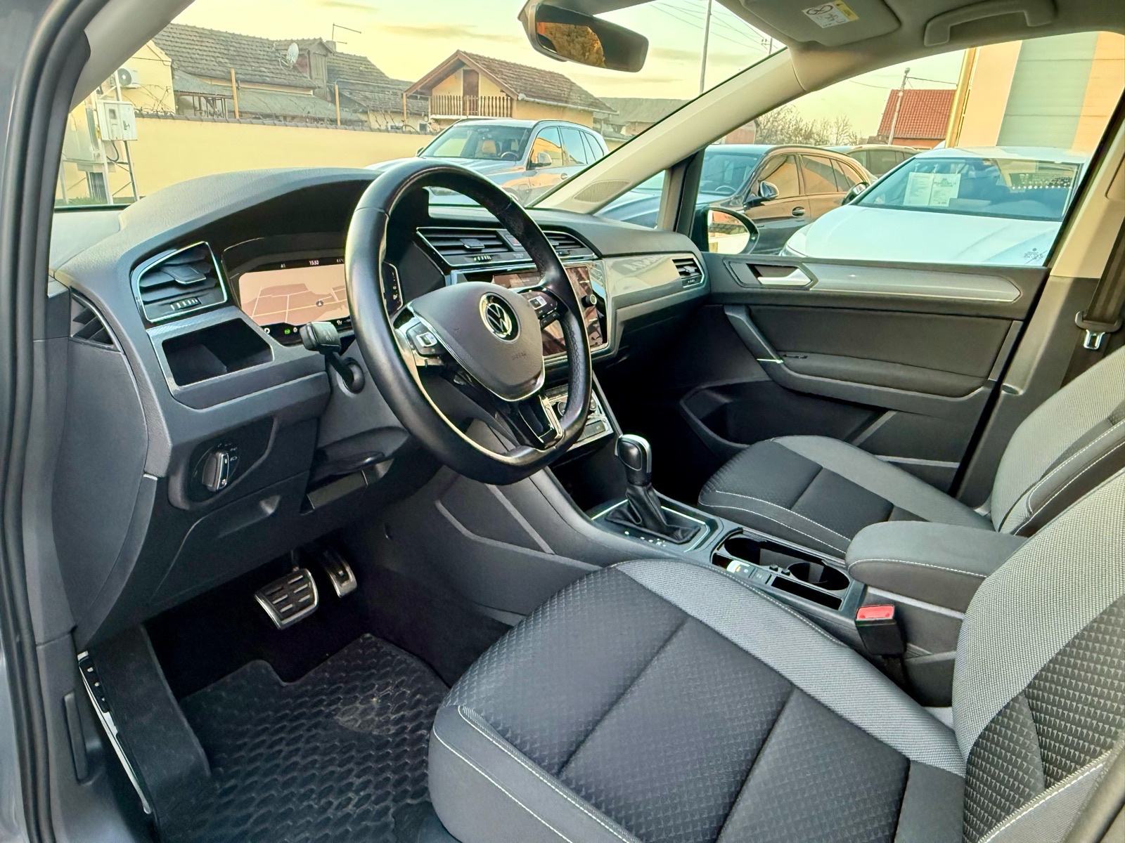 VW Touran 2.0 TDI - DSG - VIRTUAL - 7 sjedala - LED - god 2021 - PDV, fotografija 19