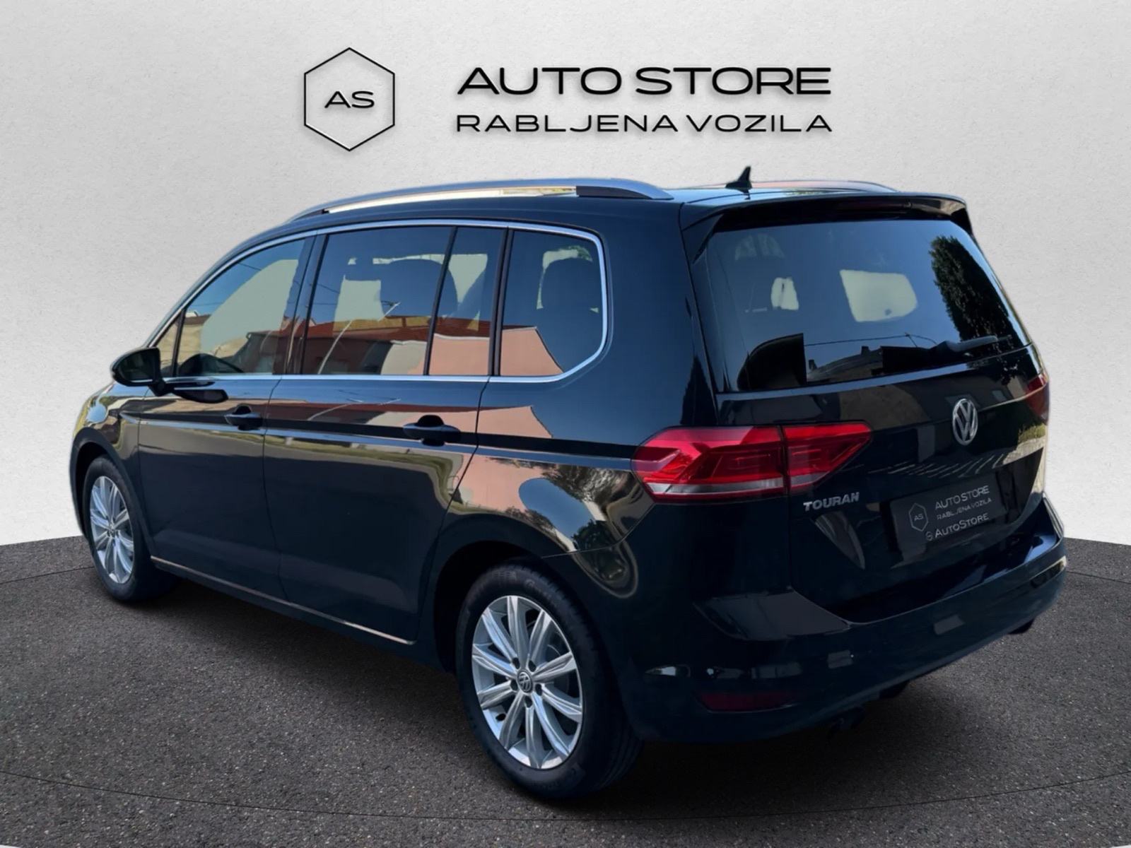 VW Touran 2,0 TDI Highline | JAMSTVO 12/24 | LED, NAVI, MEM. SJ., PDC, fotografija 3