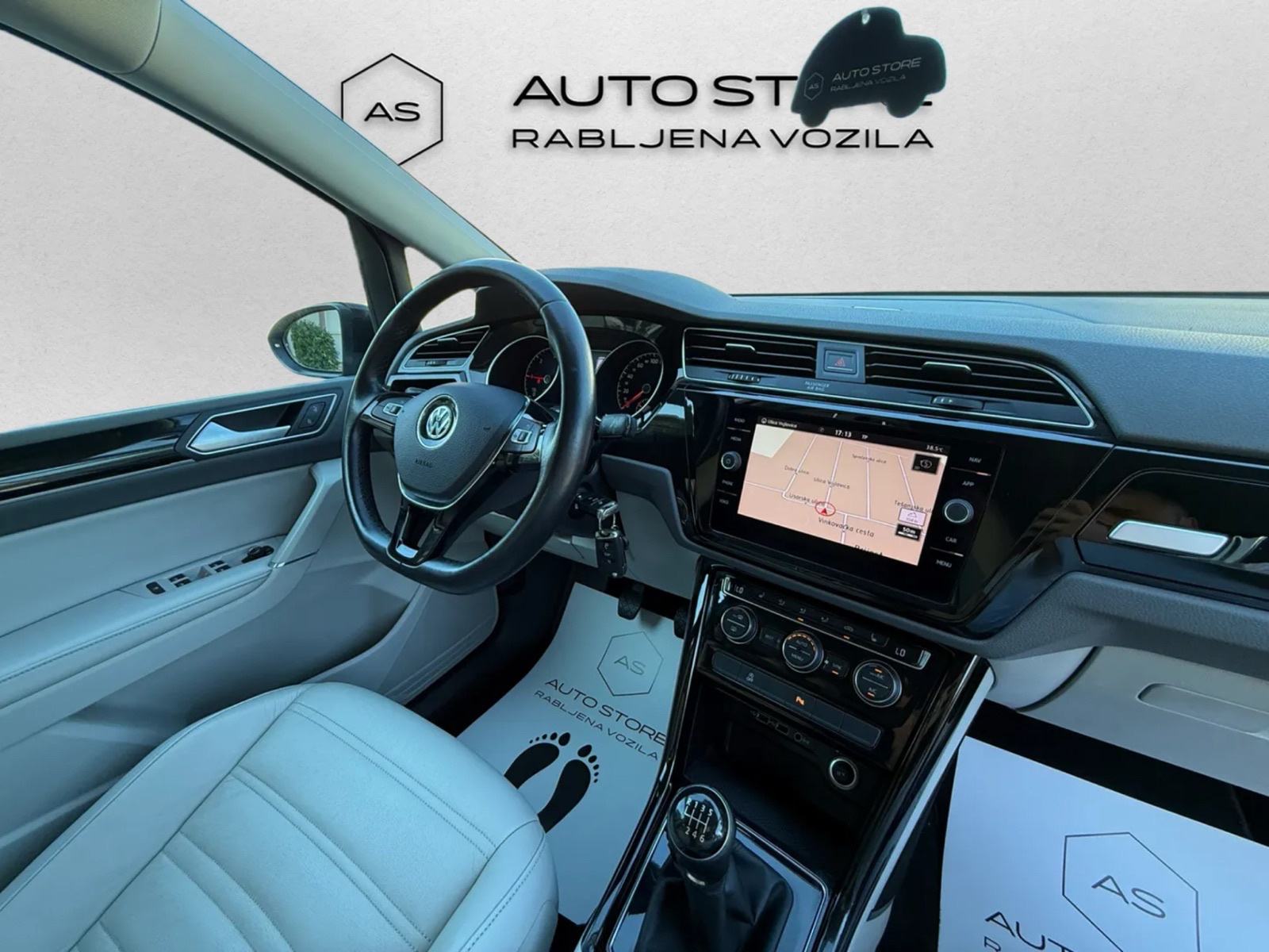 VW Touran 2,0 TDI Highline | JAMSTVO 12/24 | LED, NAVI, MEM. SJ., PDC, fotografija 14