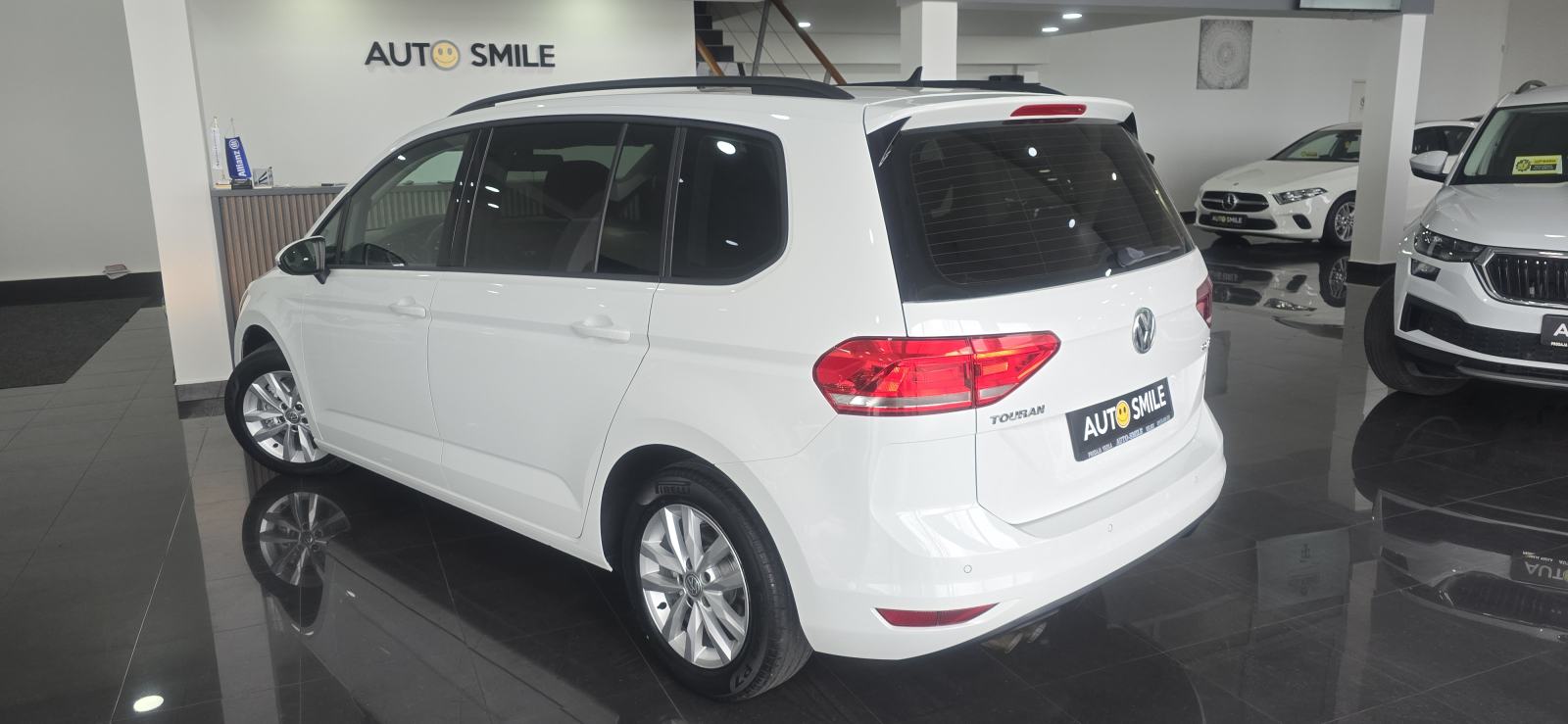 VW Touran 2,0 TDI, NAVI, TEMP, AUT.KLIMA, PDC, ALU,JAMSTVO,REG. 4/27, fotografija 8