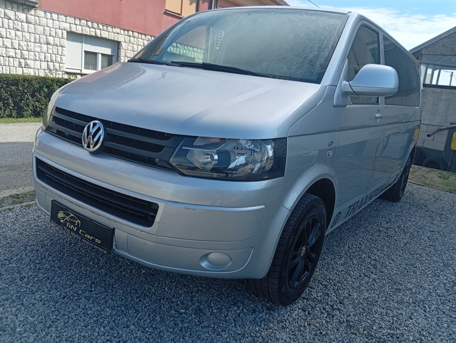 VW Transporter 2,0 TDI mod.2015 - 9 SJEDALA/ KLIMA/ NAVI/ REG.10/2026G, fotografija 2