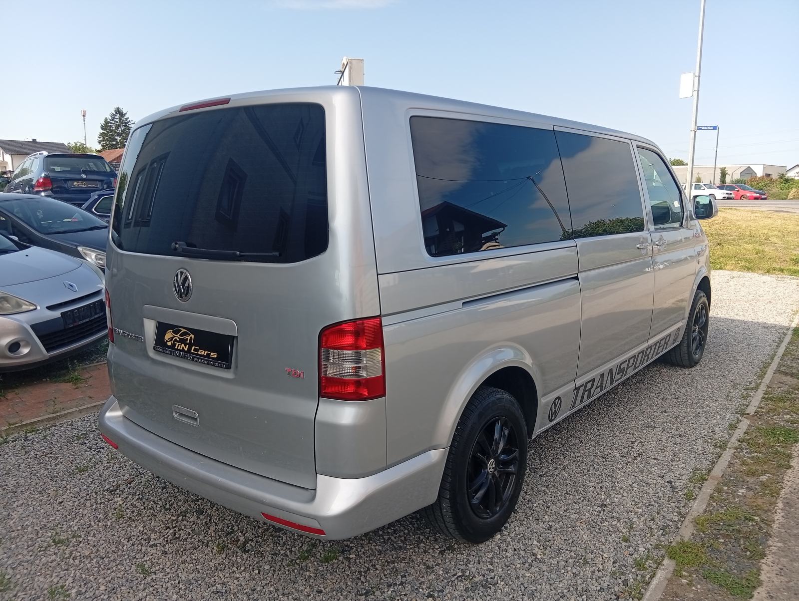 VW Transporter 2,0 TDI mod.2015 - 9 SJEDALA/ KLIMA/ NAVI/ REG.10/2026G, fotografija 8