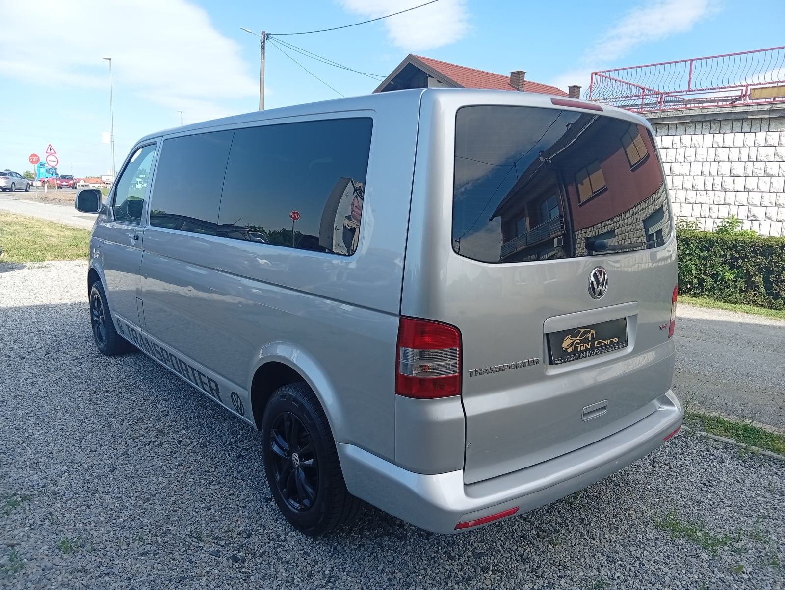VW Transporter 2,0 TDI mod.2015 - 9 SJEDALA/ KLIMA/ NAVI/ REG.10/2026G, fotografija 6