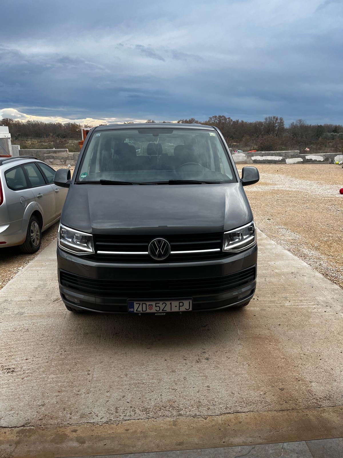 VW Transporter 2,0 TDI, fotografija 2