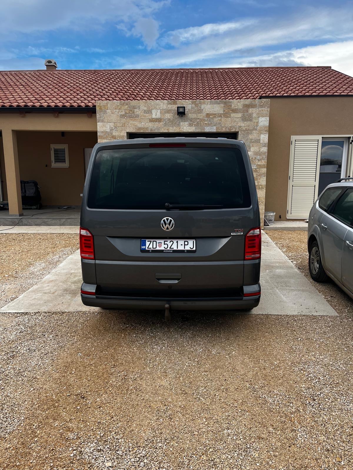 VW Transporter 2,0 TDI, fotografija 4