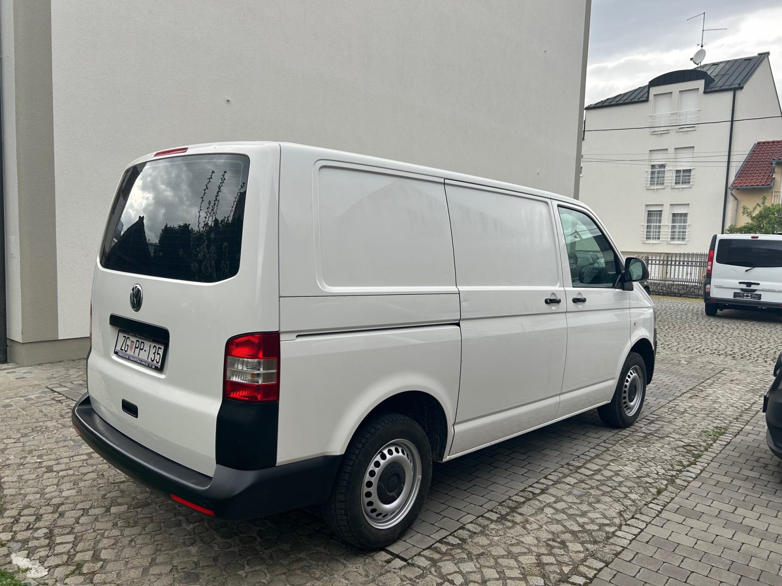VW Transporter 2,0 TDI, 84kw, novi servis veliki i mali ****POPUST***, fotografija 6