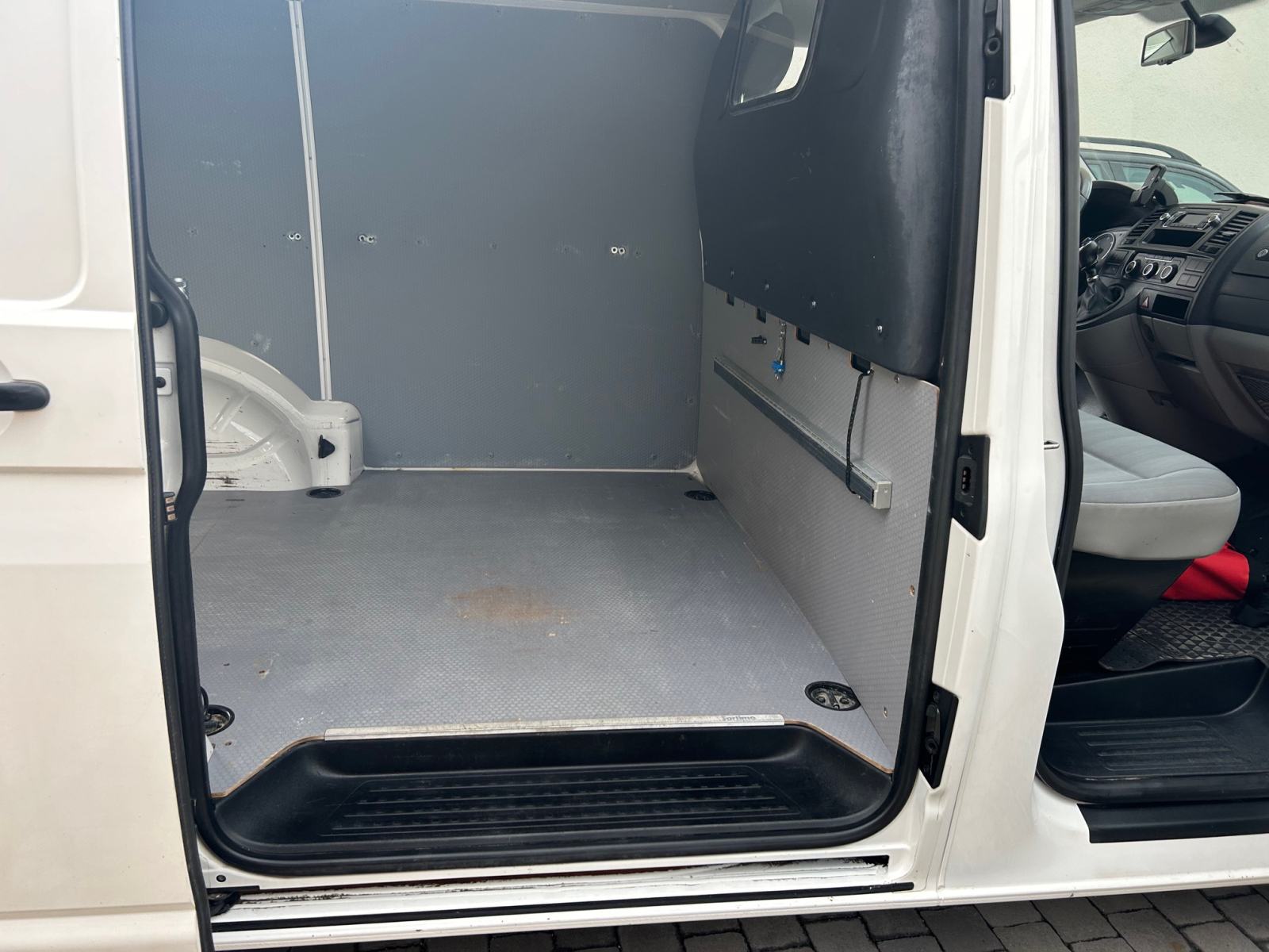 VW Transporter 2,0 TDI, 84kw, novi servis veliki i mali ****POPUST***, fotografija 10