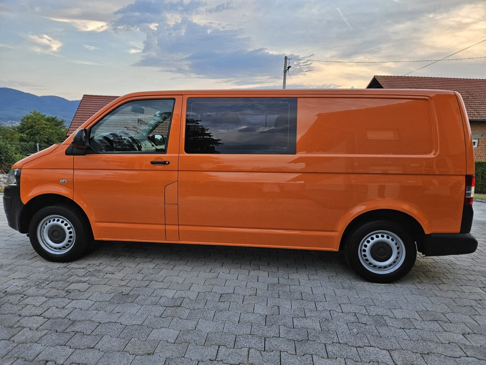VW Transporter T5.1 redizajn,2,0 TDI, 6 sjedala, produženi, N1, fotografija 8