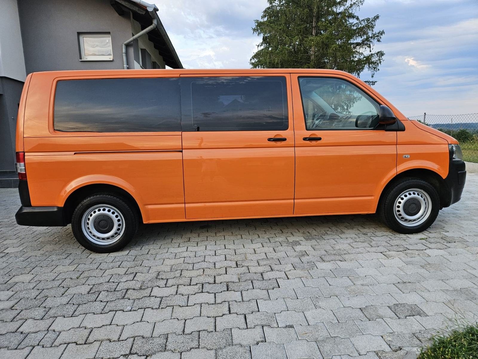 VW Transporter T5.1 redizajn,2,0 TDI, 6 sjedala, produženi, N1, fotografija 7
