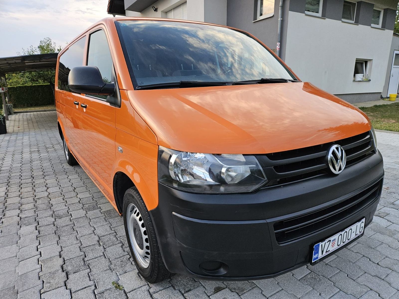 VW Transporter T5.1 redizajn,2,0 TDI, 6 sjedala, produženi, N1, fotografija 3