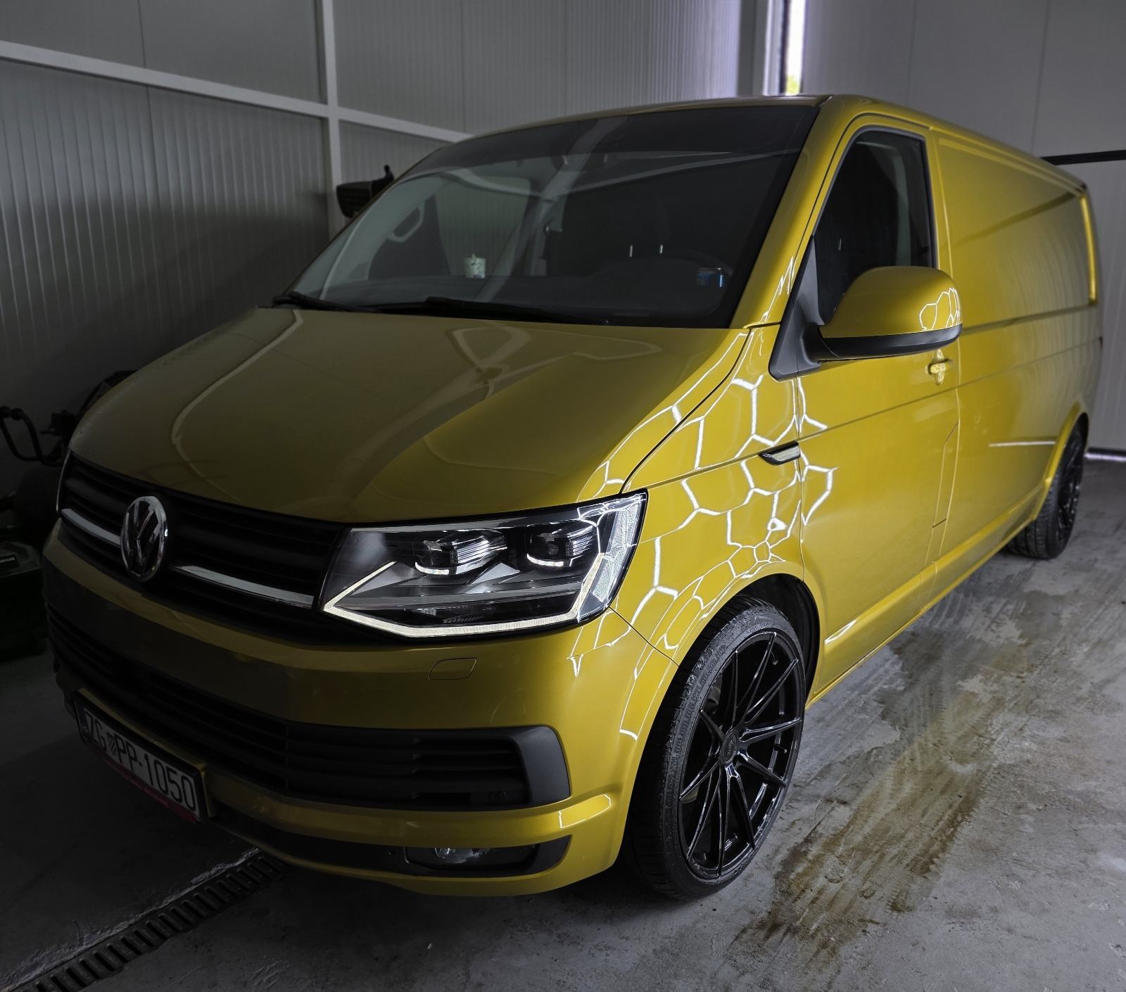 VW Transporter 2,0 TDI***T6 PRILIKA NA OLGASU, fotografija 9