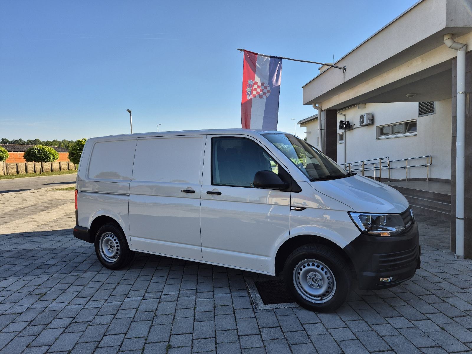 VW Transporter 2,0 TDI UKUPNA CIJENA,Klima,park senzori, grijanje sjed, fotografija 13