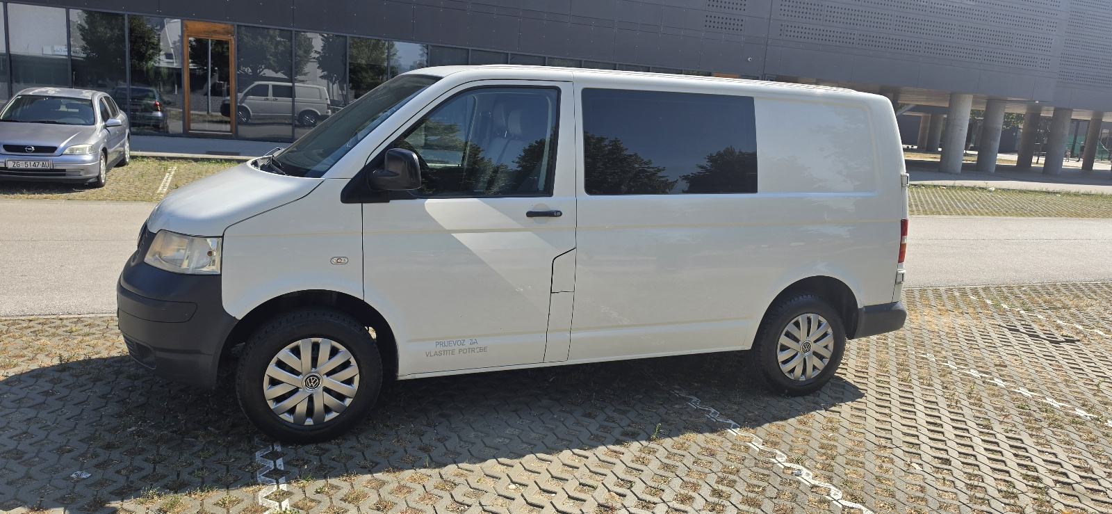 VW Transporter Kombi 1,9tdi reg 1 godiinu, fotografija 1