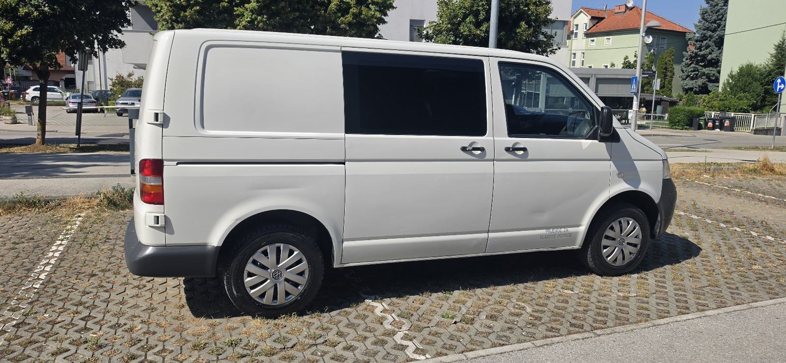 VW Transporter Kombi 1,9tdi reg 1 godiinu, fotografija 6