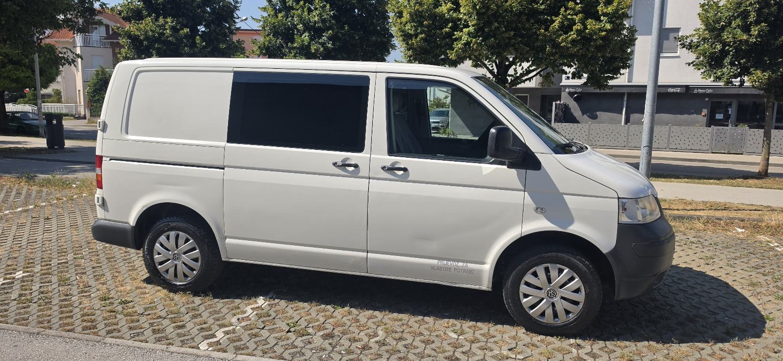 VW Transporter Kombi 1,9tdi reg 1 godiinu, fotografija 5