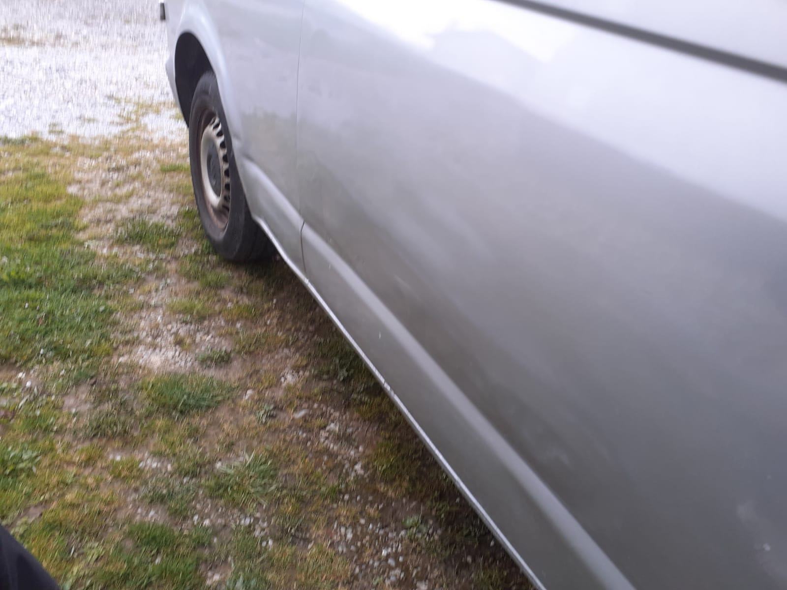 VW Transporter Kombi 2,0 benzin plin, fotografija 3