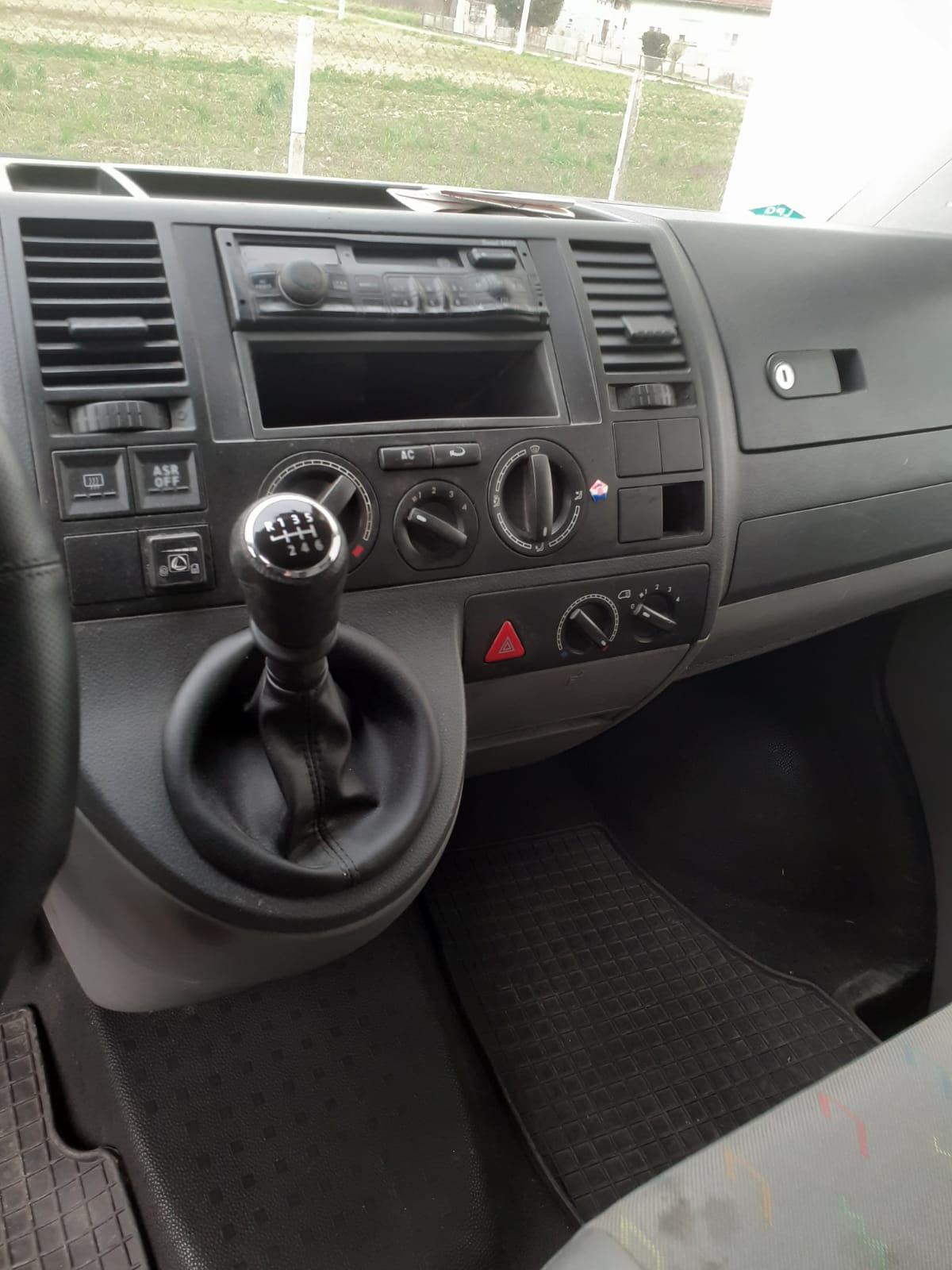 VW Transporter Kombi 2,0 benzin plin, fotografija 5