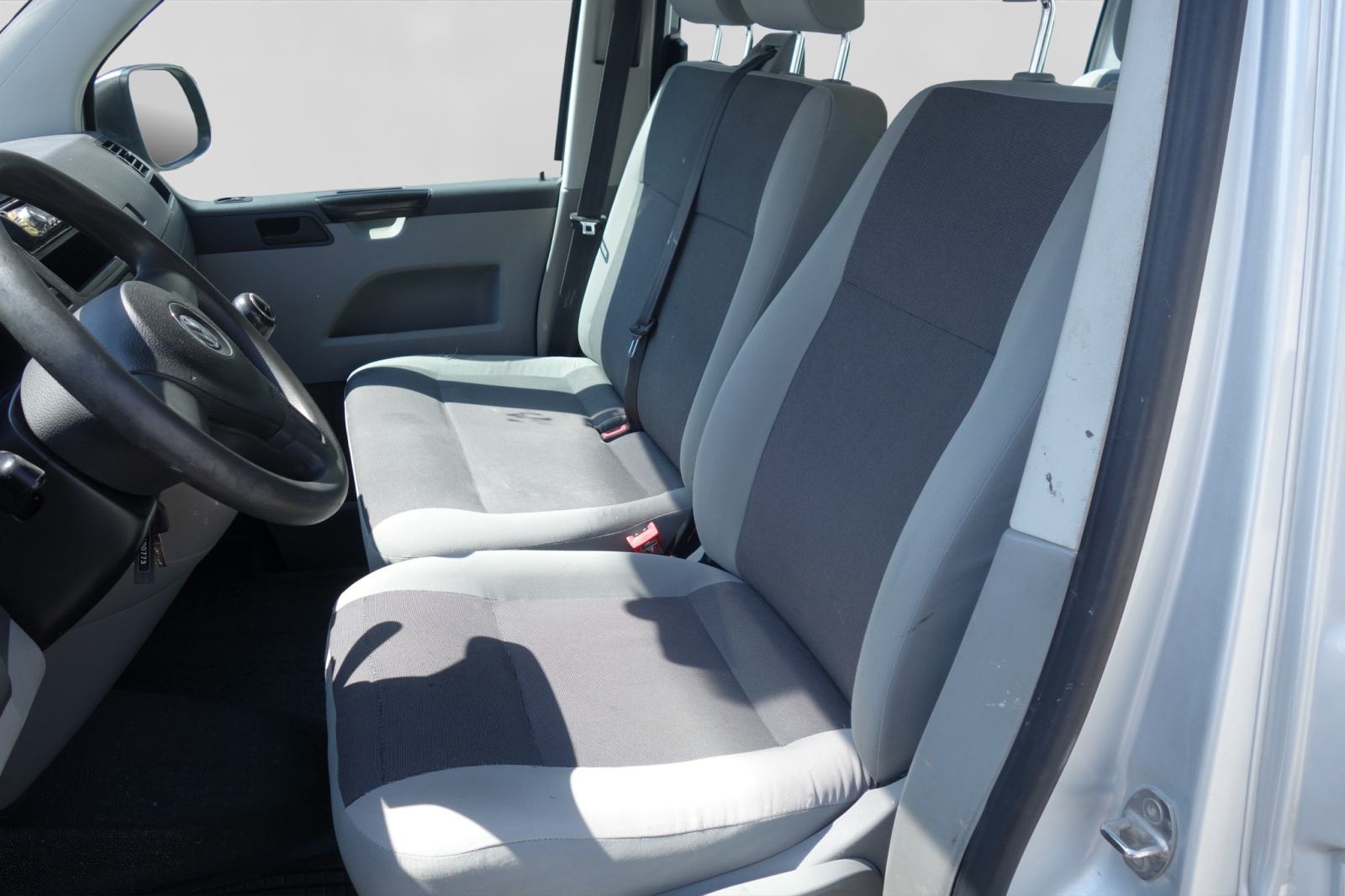 VW Transporter Kombi 2,0 TDI DMR , 4 MOTION, fotografija 11