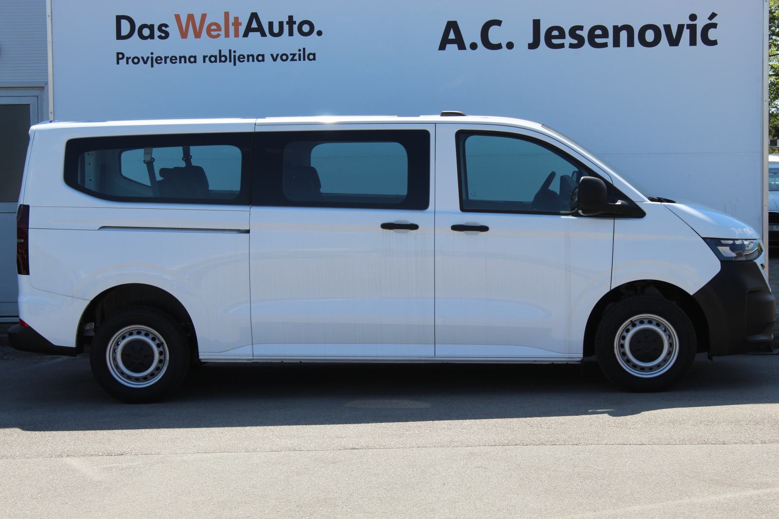VW TRANSPORTER KOMBI L2 2.0 TDI, fotografija 4