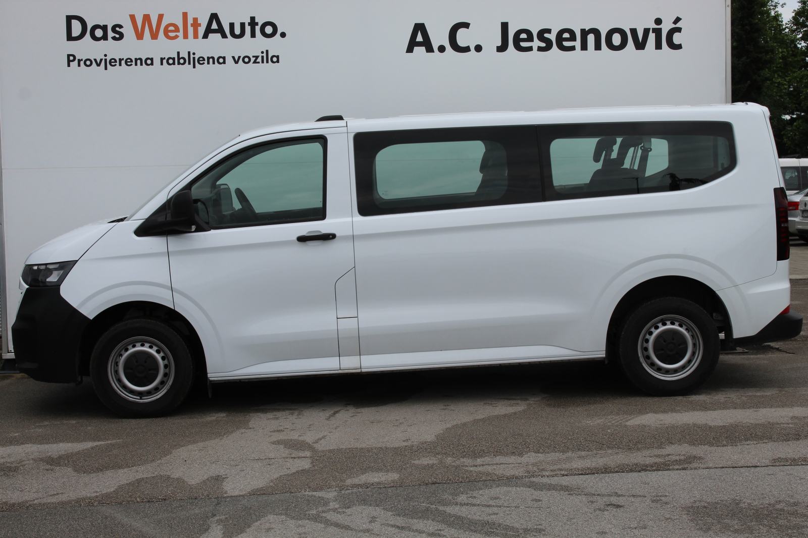 VW Transporter KOMBI L2 2,0 TDI, fotografija 6