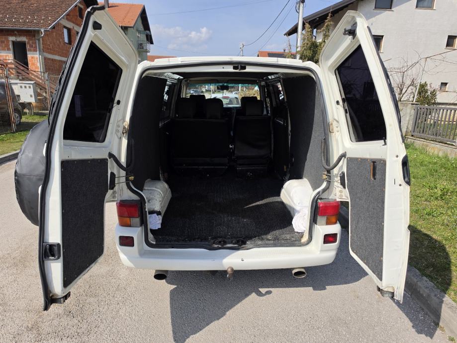 VW Transporter produzeni 2,5 i LPG, fotografija 12