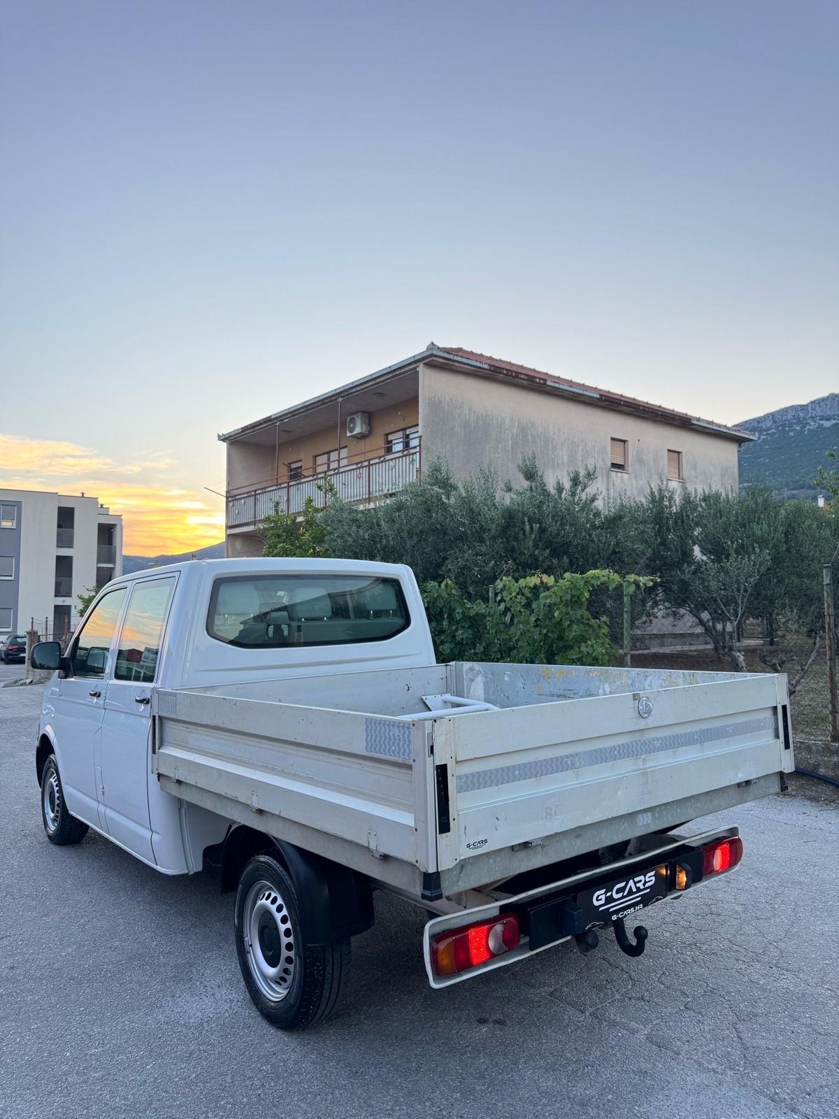 VW Transporter T5 2,0 TDI DOKA—DUPLA KABINA—KLIMA—REG.GOD.DANA—U PDV-u, fotografija 5
