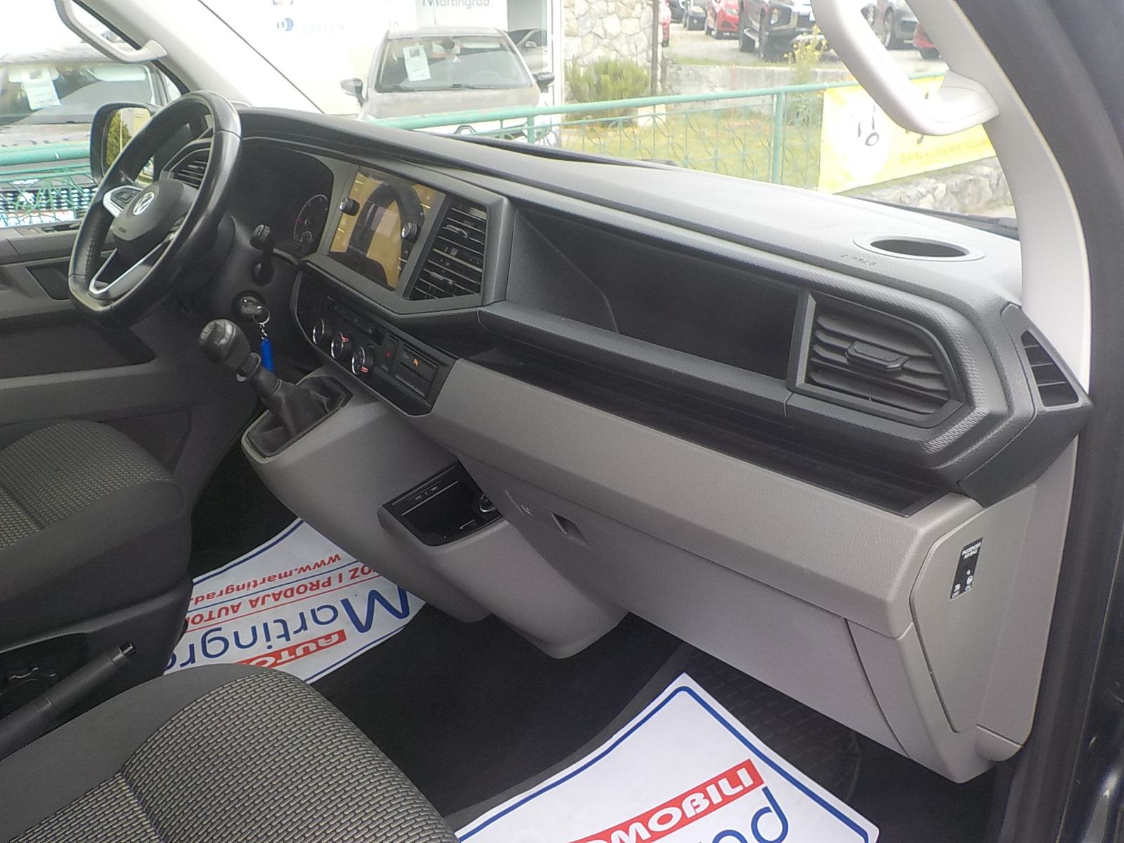 VW Transporter T6 2,0 TDI⭐️L2⭐️150 KS⭐️5 SJED⭐️FULL OPREMA⭐️JAMSTVO⭐, fotografija 13