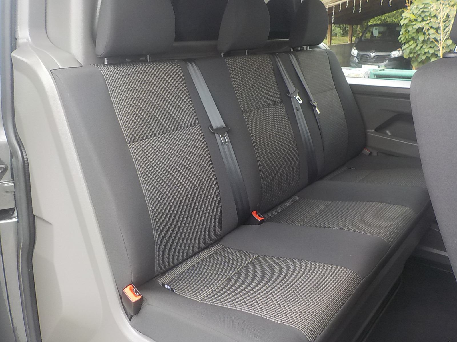 VW Transporter T6 2,0 TDI⭐️L2⭐️150 KS⭐️5 SJED⭐️FULL OPREMA⭐️JAMSTVO⭐, fotografija 17