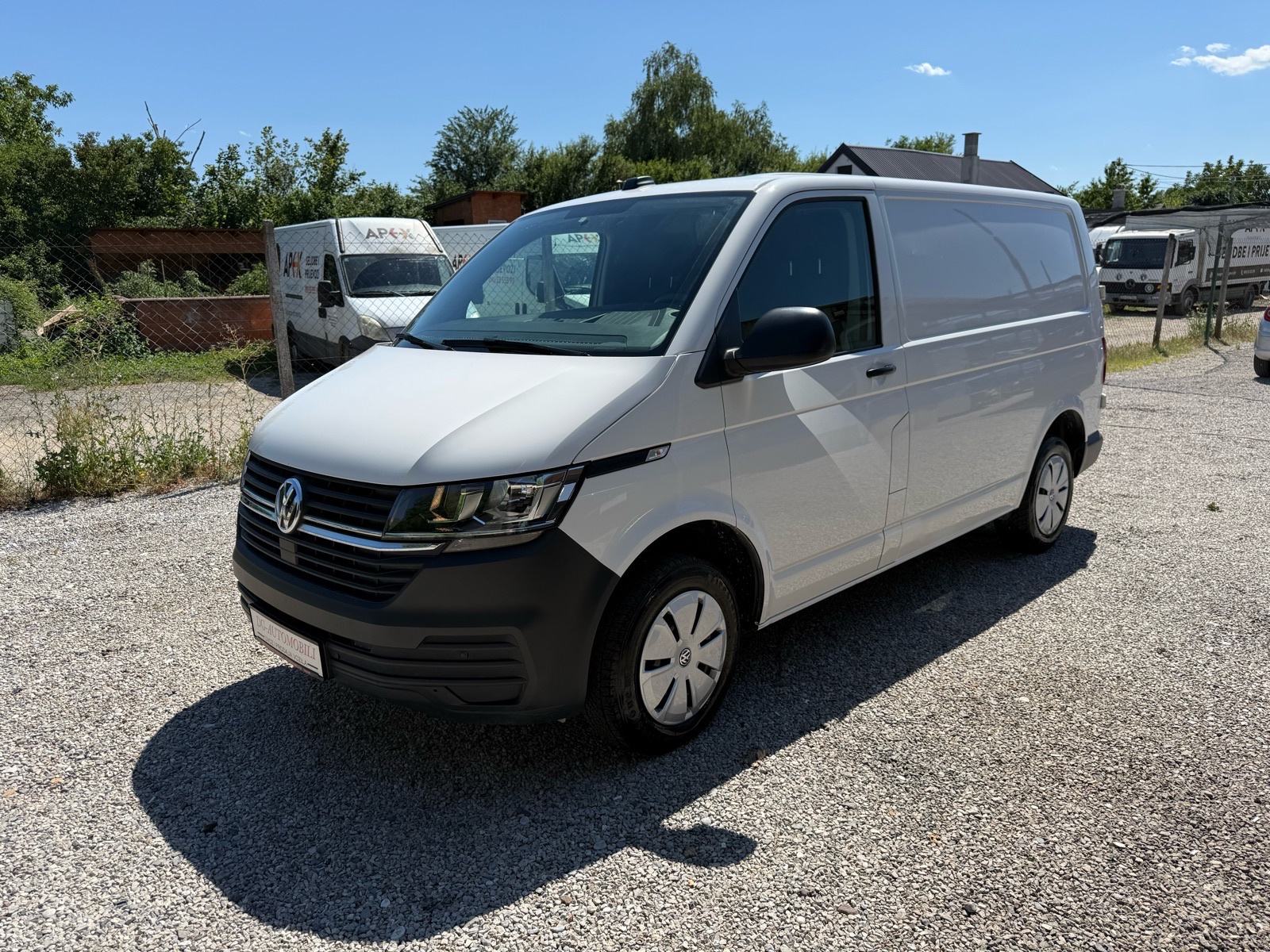 VW Transporter T6.1 2,0 TDI, fotografija 1
