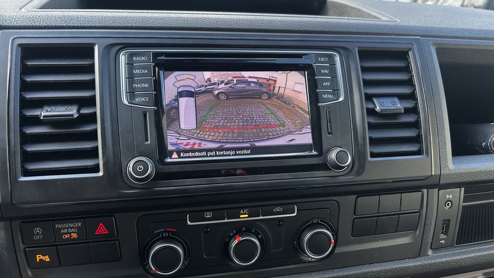 VW Transporter VW T6 9 sjedala, putnički,150ks, servis, odlično stanje, fotografija 10