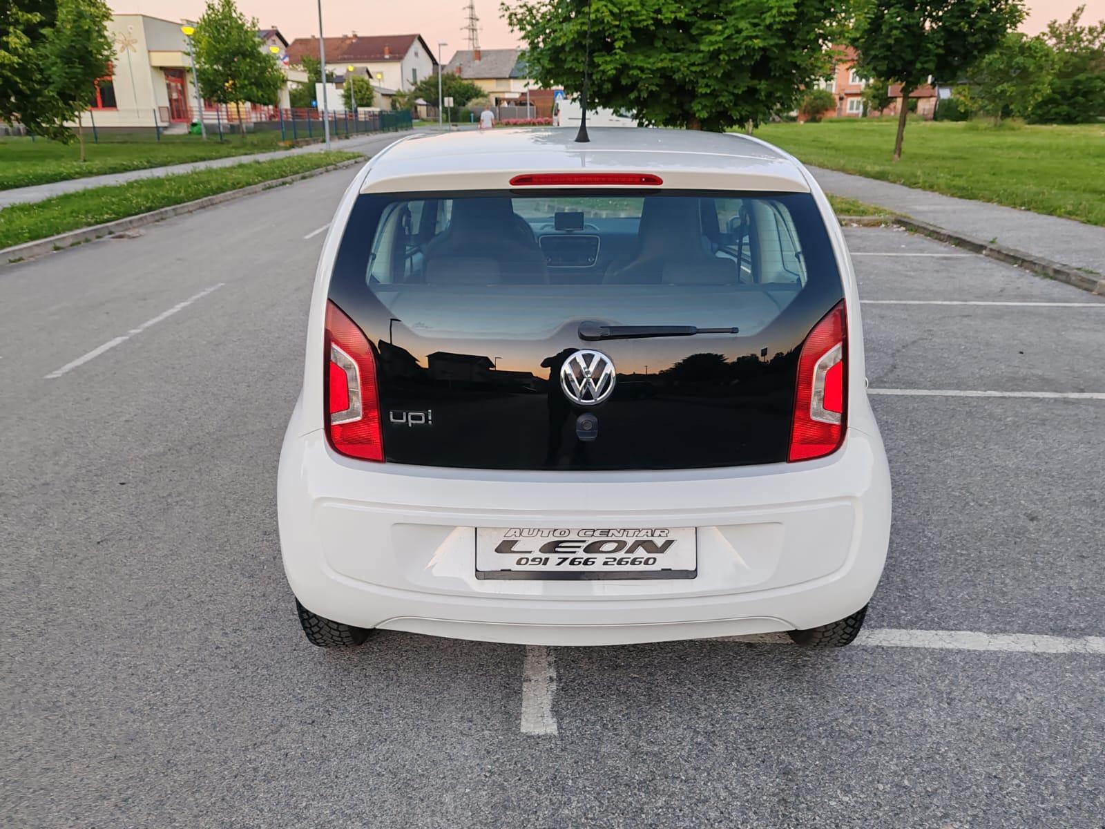 VW Up! 1,0 ,2012 g, KLIMA, 74000 km, NAVIGACIJA, 2012, fotografija 5