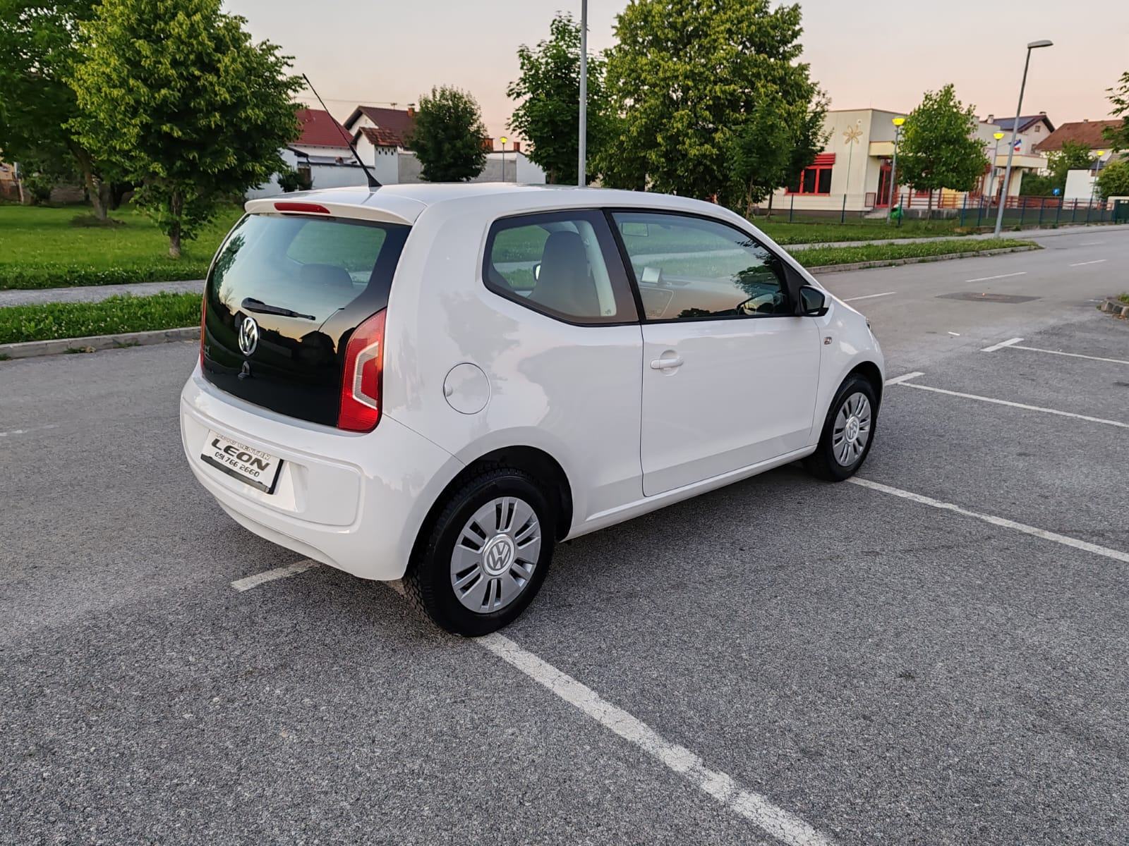 VW Up! 1,0 ,2012 g, KLIMA, 74000 km, NAVIGACIJA, 2012, fotografija 6