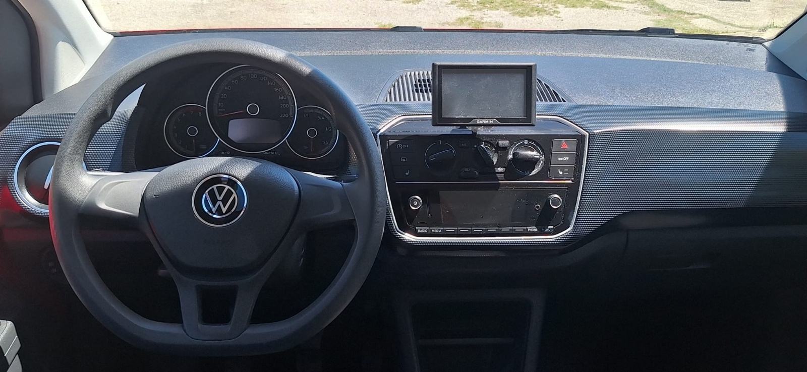 VW Up! 1,0 2021 god sa 82000 km, fotografija 12