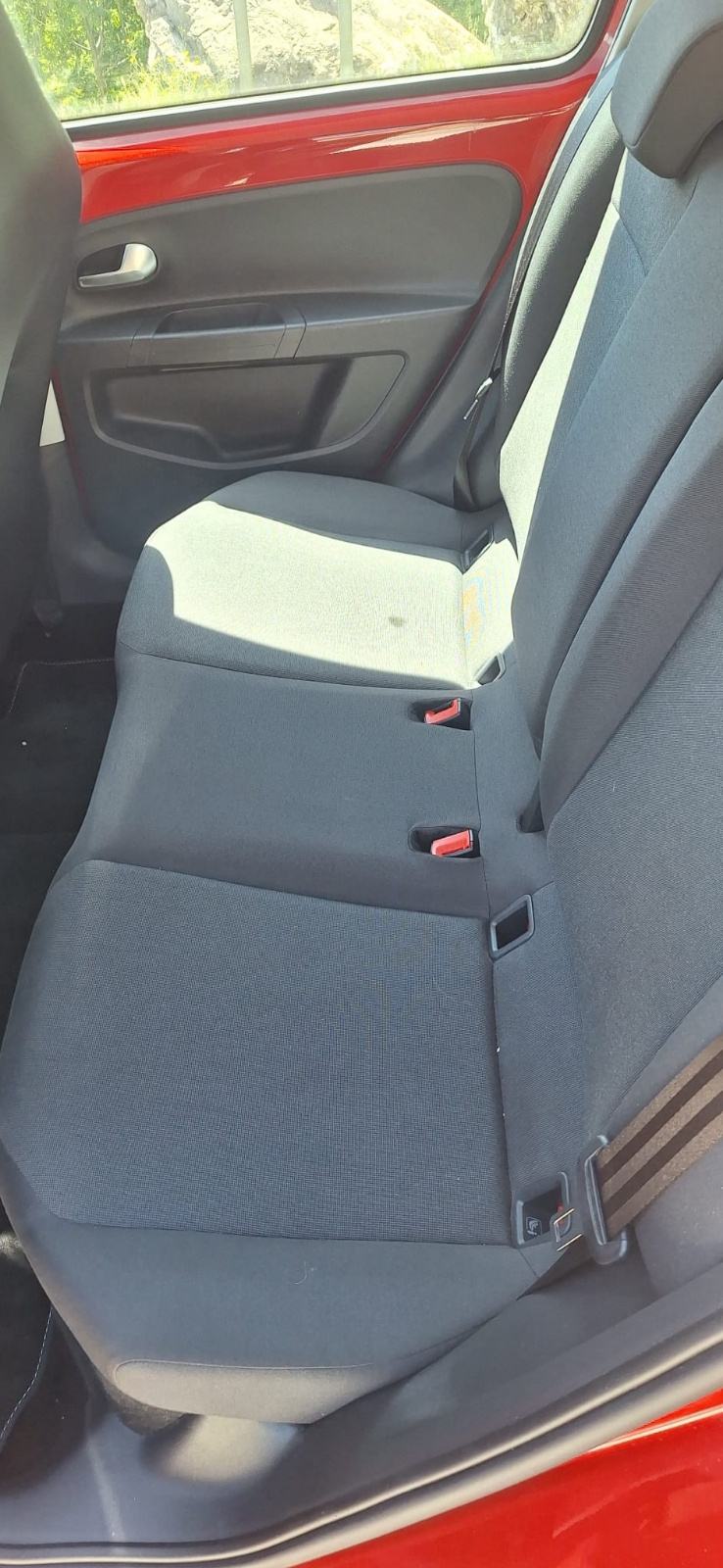 VW Up! 1,0 2021 god sa 82000 km, fotografija 17