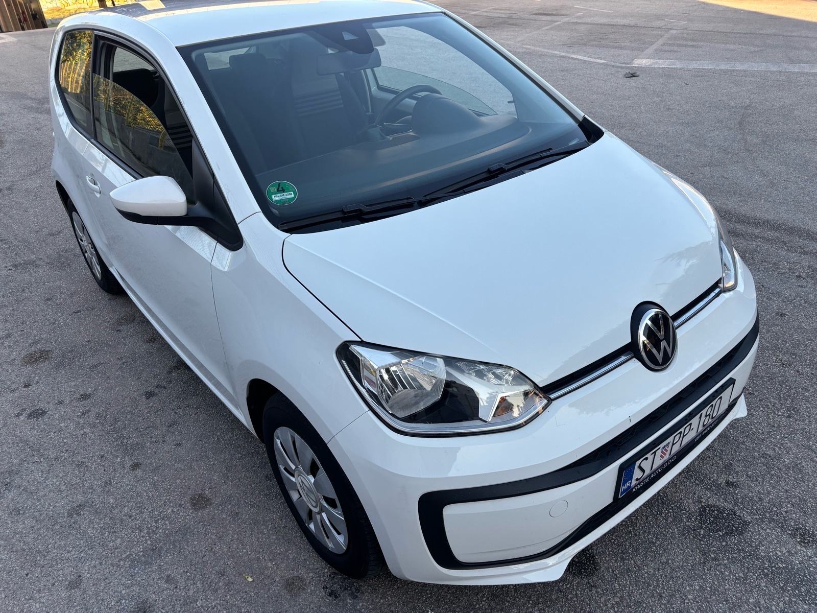 VW Up! 1,0. 57000 KM Reg 08/2027 Klima Servo, fotografija 3