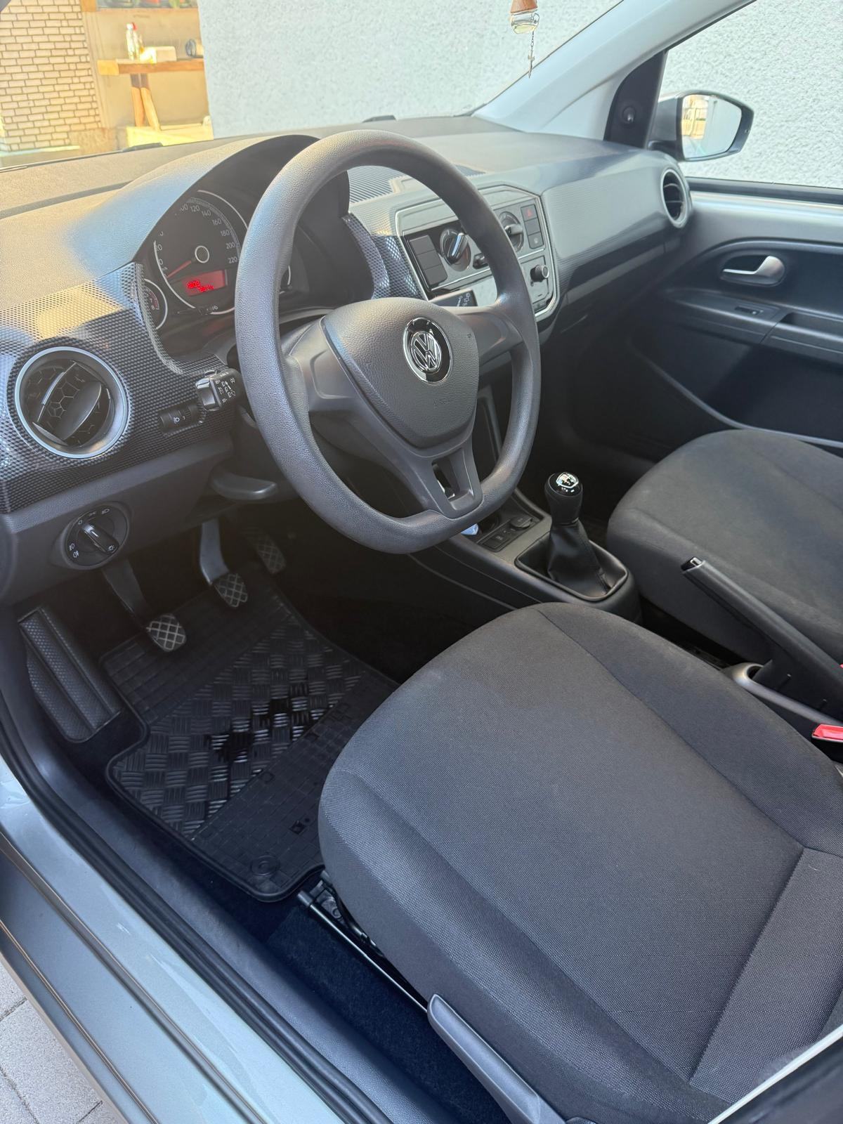 VW Up! 1,0, fotografija 5