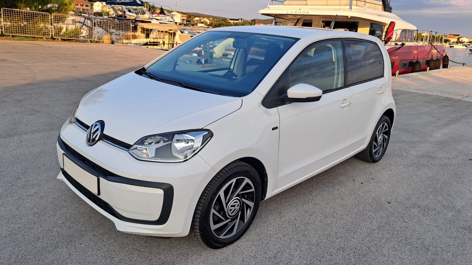VW Up! 1,0 *JOIN* 2018god, 55kw, 5 vrata, Oprema,, fotografija 2