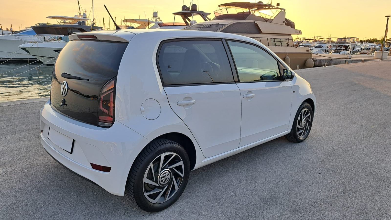 VW Up! 1,0 *JOIN* 2018god, 55kw, 5 vrata, Oprema,, fotografija 10