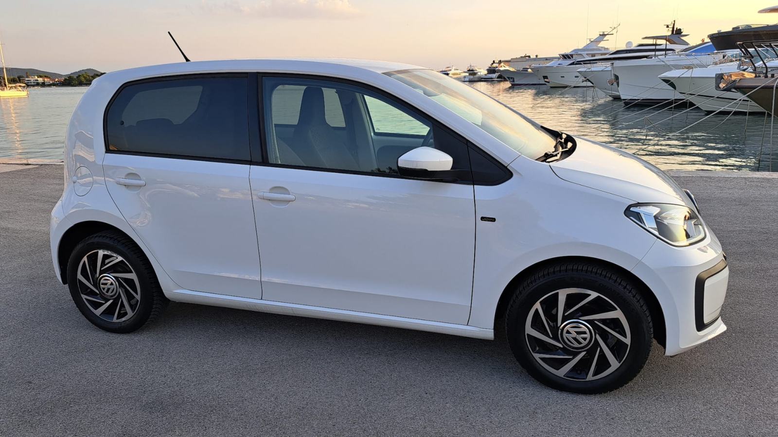 VW Up! 1,0 *JOIN* 2018god, 55kw, 5 vrata, Oprema,, fotografija 14
