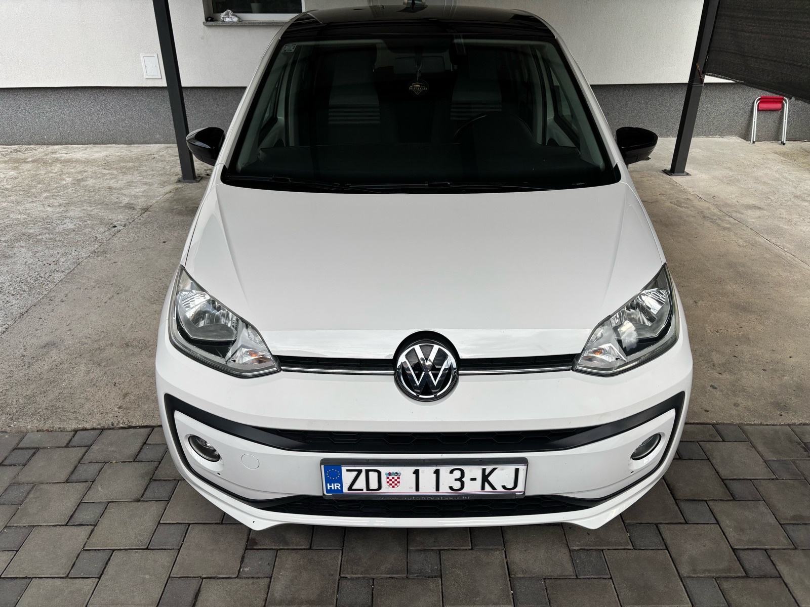 VW Up! 1,0 TSI-1.vl KUPLJEN U HR !!!, fotografija 4