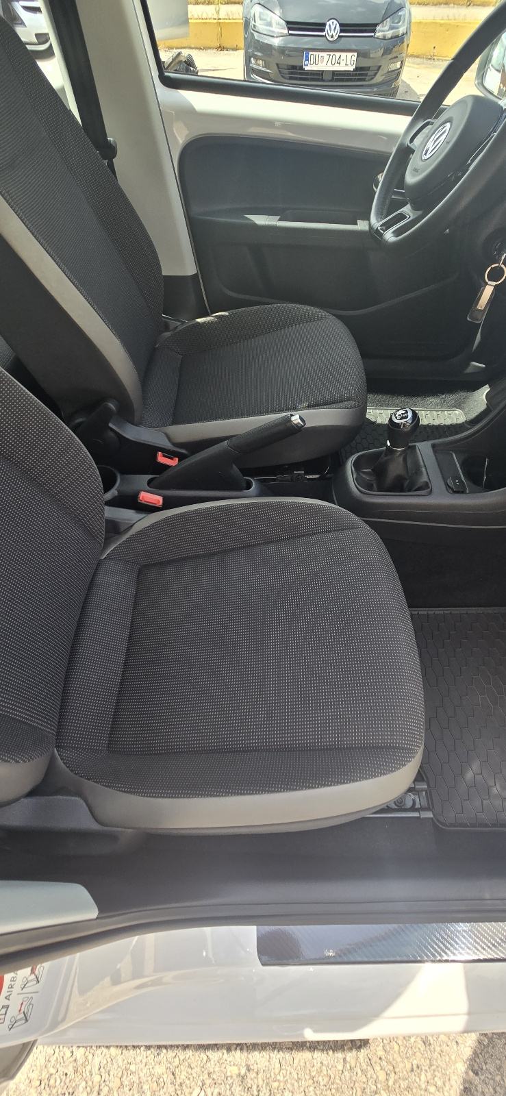 VW Up! 1,0 up!, 2013.g, 120tkm, 60ks, Klima, Alu, fotografija 18