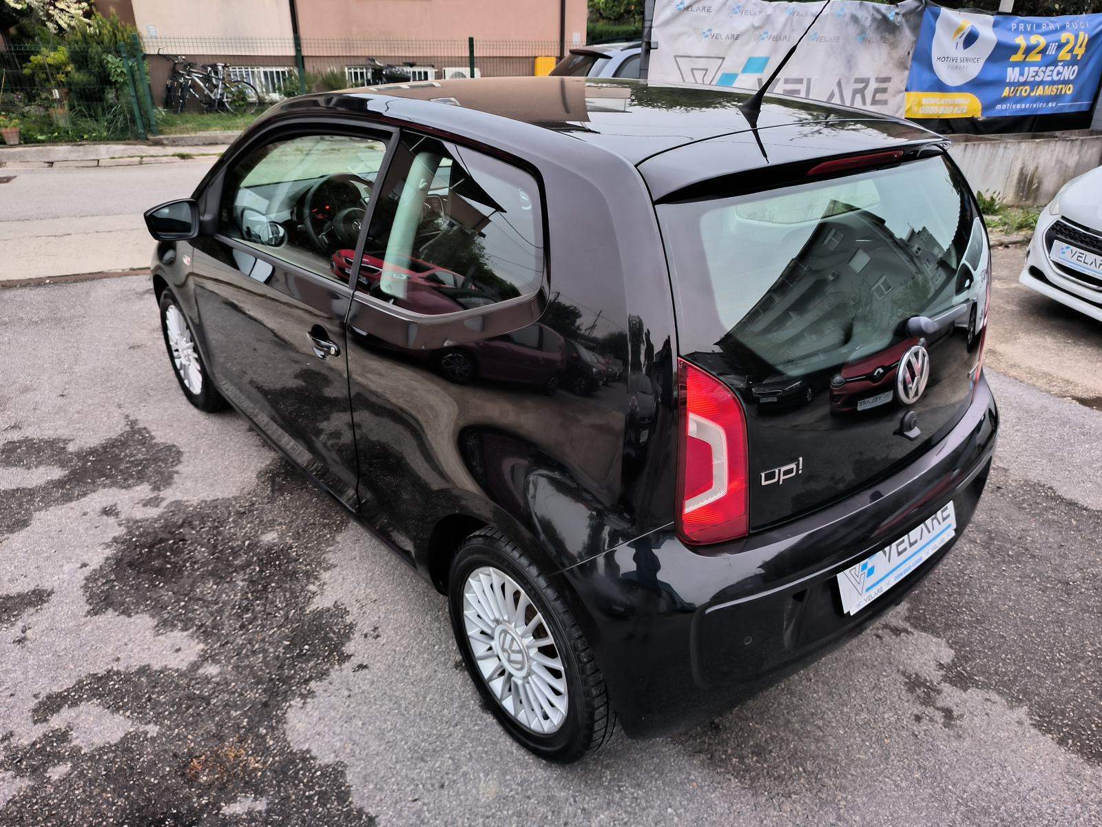 VW Up! 1,0 up! HIGH UP! V. SERVIS, SERVISNA, JAMSTVO, REG. 1 GODINU, fotografija 6