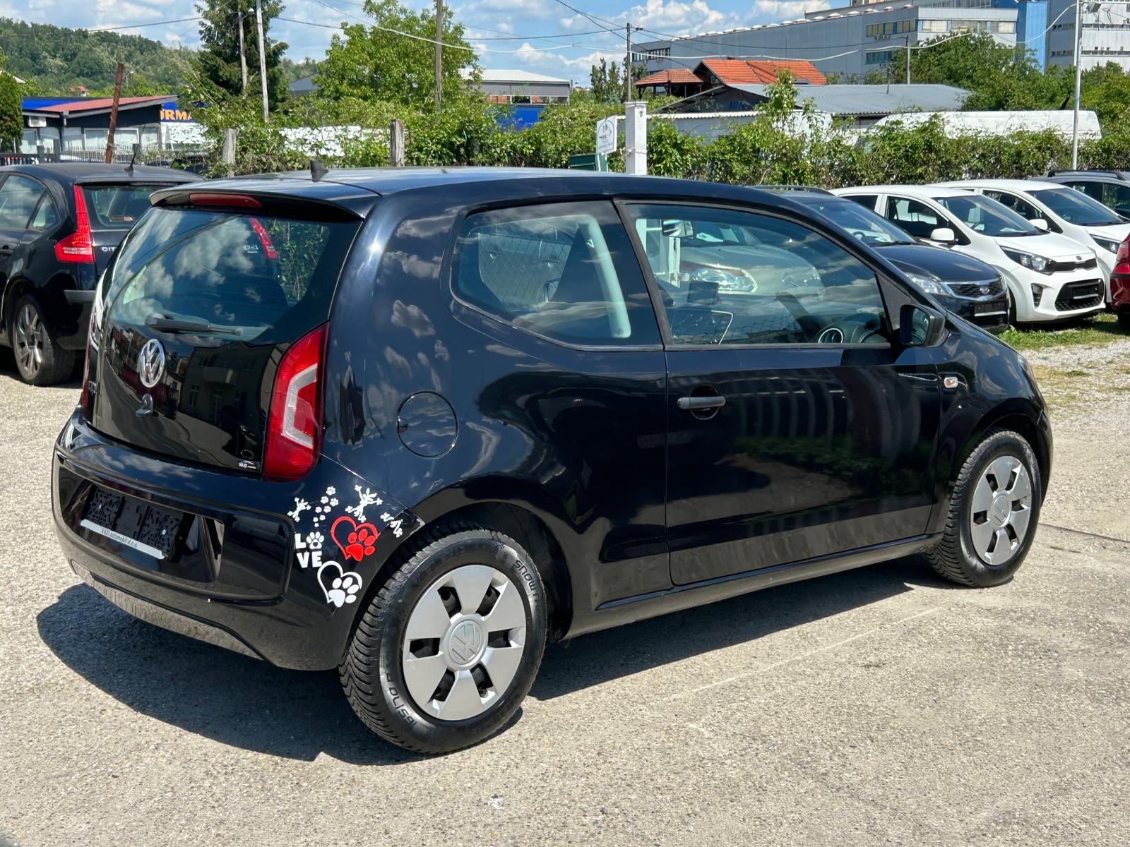 VW Up! 1,0 up!, klima, 112.000km., fotografija 5