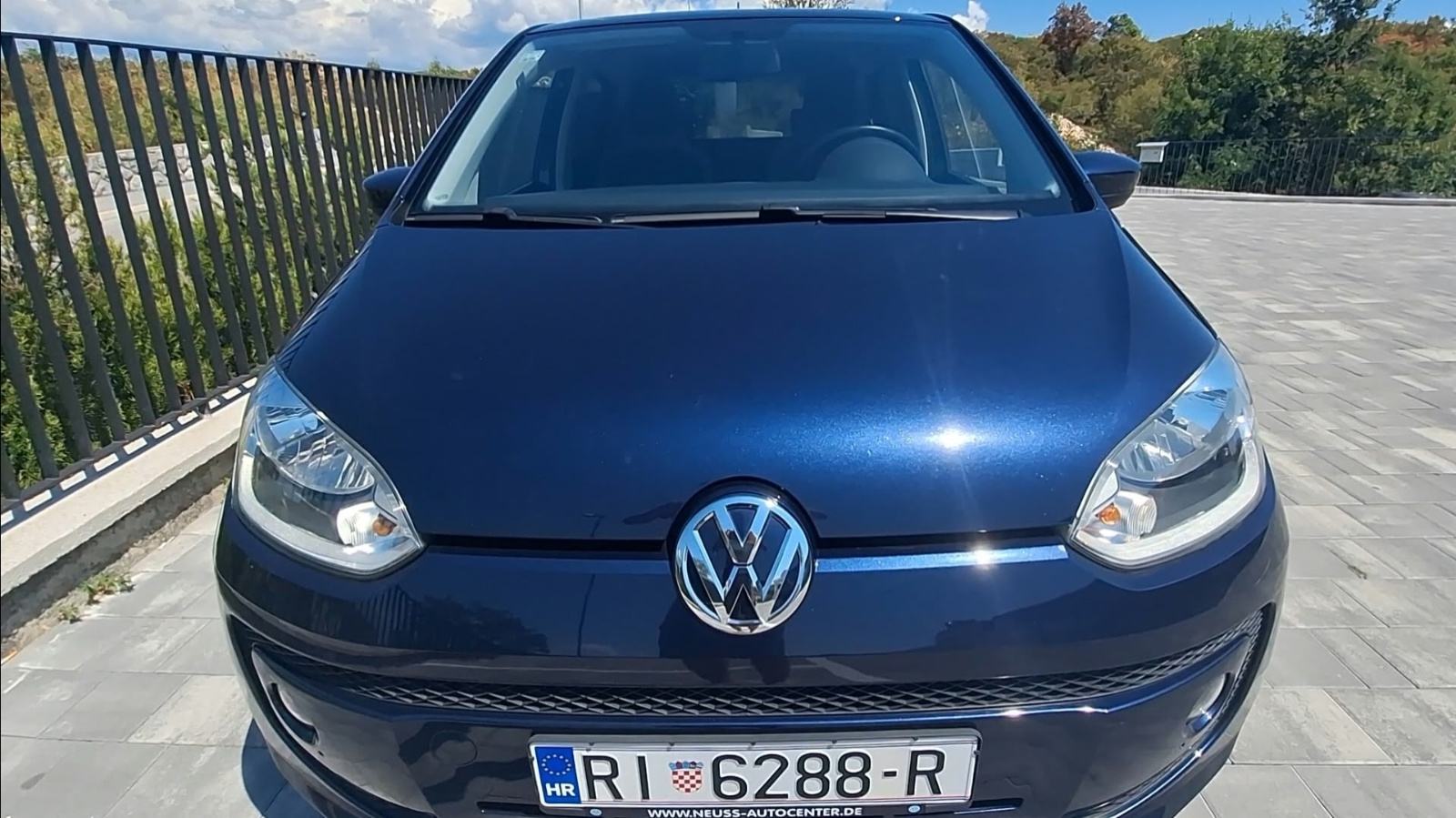 VW Up! 1,0 up!, fotografija 3