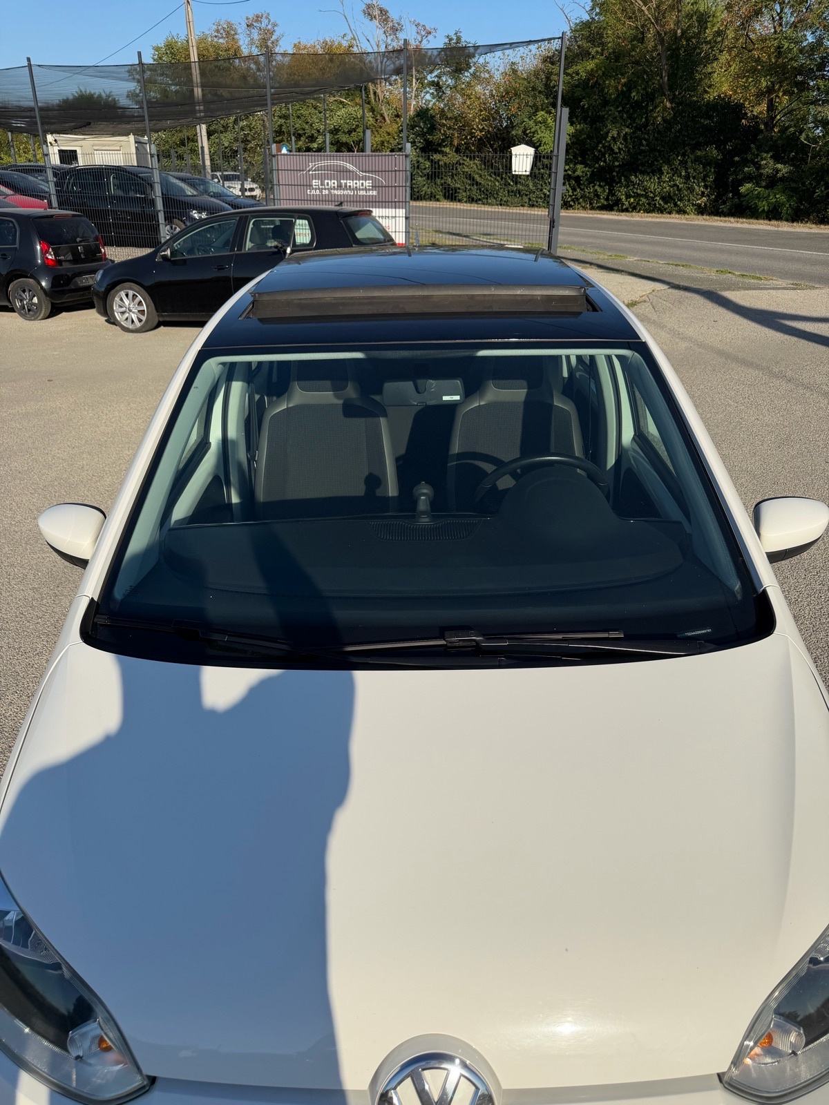 VW Up! 1,0 up! #TOP STANJE #SERVISNA #PANORAMA, fotografija 3