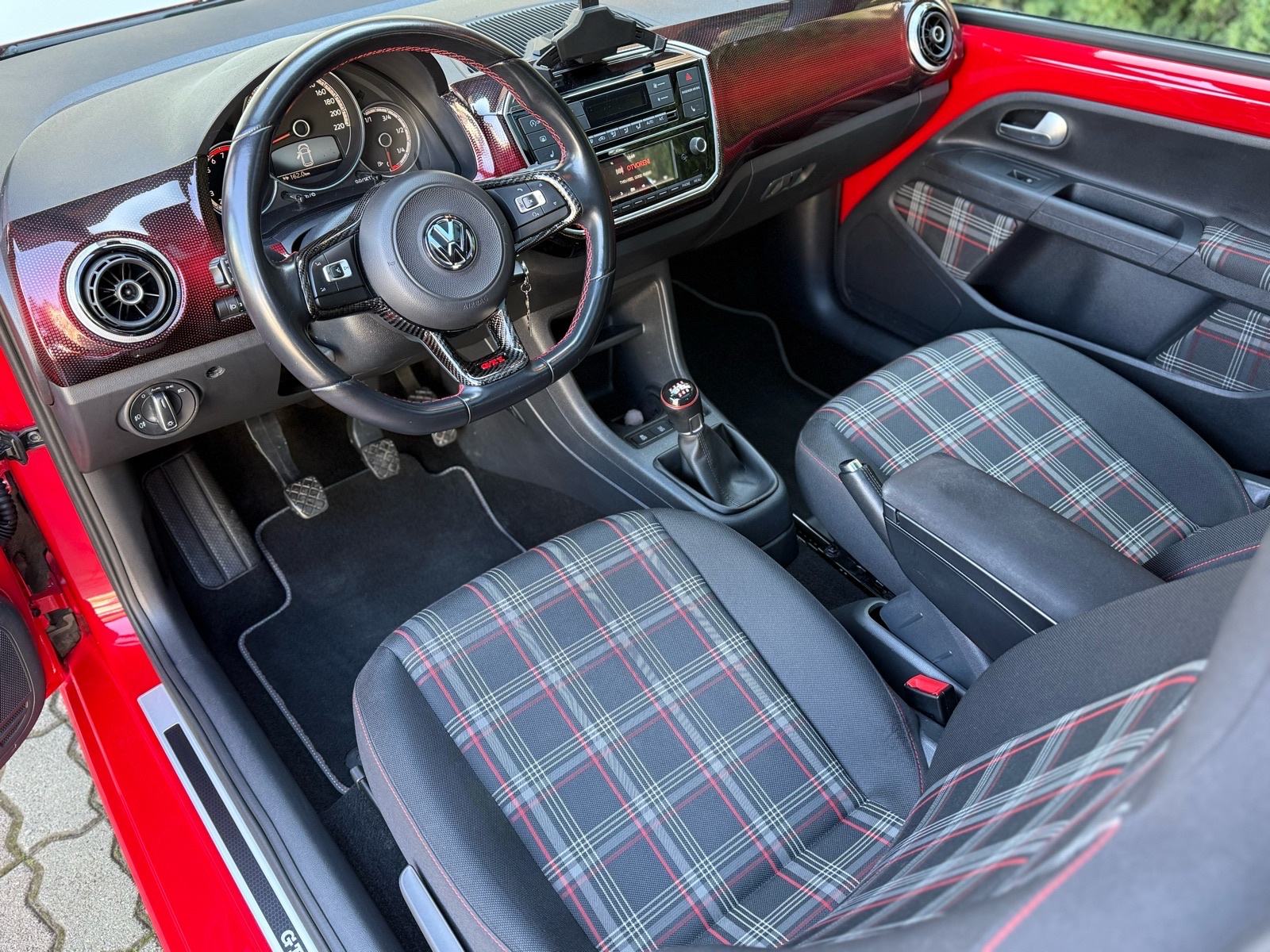 VW Up! GTI 1,0 TSI Beats Panorama APR, fotografija 6