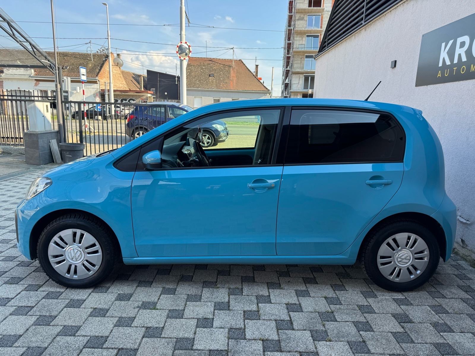VW Up! Move up! 1,0 (REG:01/27, LED, KLIMA, KAMERA, SERVISNA…), fotografija 7