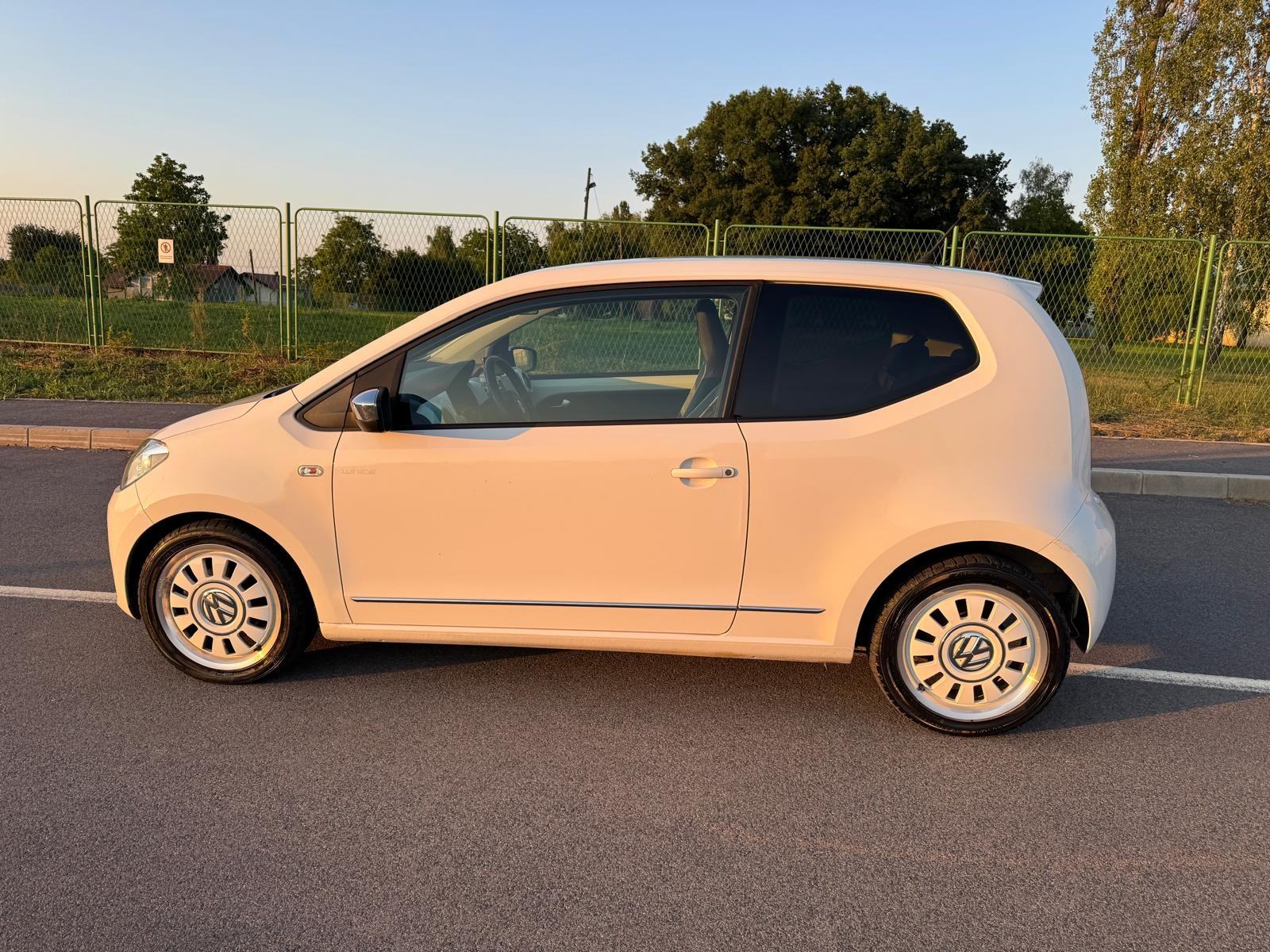 VW Up! WHITE, 103 tkm, SERVISNA POVIJEST, fotografija 6