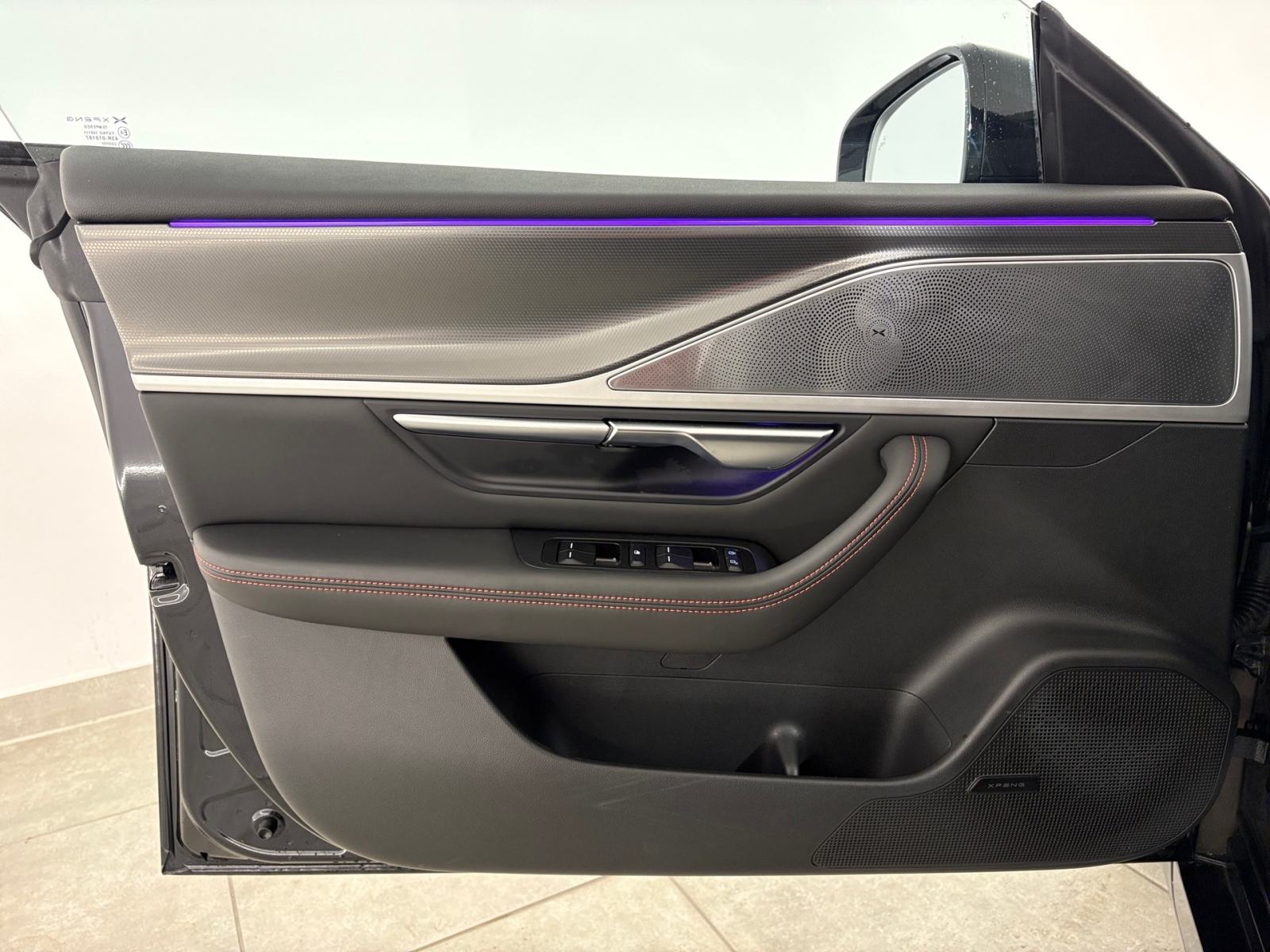 XPENG P7 Performance AWD, fotografija 14